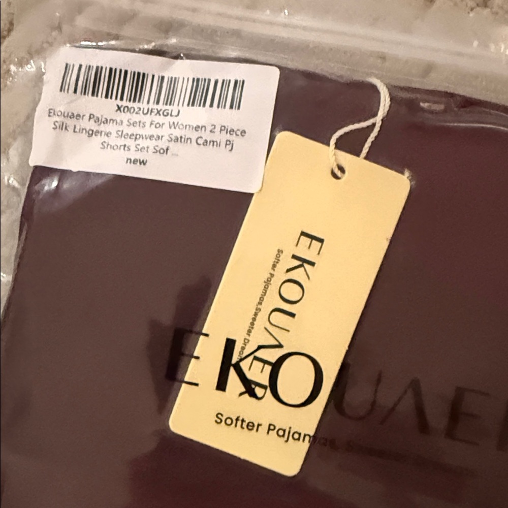 Ekouaer Satin Lace-Trim Cami & Short Sleep Set - Burgundy with Black Lace LWT - Picture 2 of 2